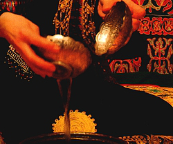 AOM_Wasser_Ritual
