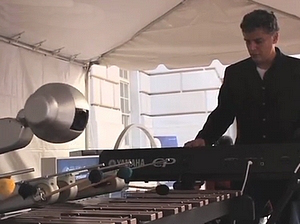 Musik_Jazz_Marimba-Roboter_Perkussion_Glarean Magazin
