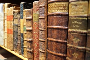 Bücher bei Felix Jud 3