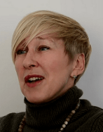 Claudia Praxmayer - Bienenkönigin - Biologin - Glarean Magazin