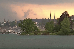 Gewitter über der Seebucht in Luzern (Glarean Magazin)