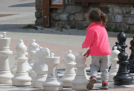 Kinder- und Jugendschach - Gartenschach - Schacherziehung - Glarean Magazin