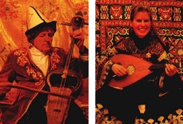 Oruç Güvenç mit dem schamanischen Kilkopuz, Andrea-Azize Güvenç mit der altorientalischen Kopuz