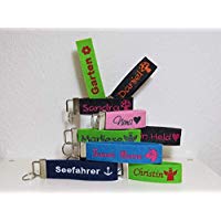 Schlüsselanhänger mit Name oder Spruch personalisiert - individuell bestickt - Filzanhänger- Geschenk - Glücksbringer - Valentinstag