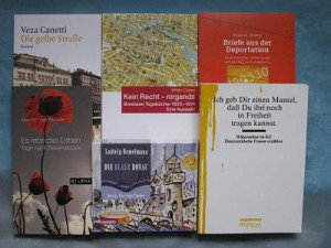 Bücherpaket des Literaturblogs Duftender Doppelpunkt