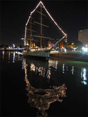 puerto madero, buenos aires