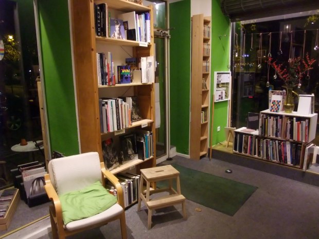 berliner büchertisch vorraum