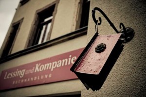 einladend © Lessing und Kompanie