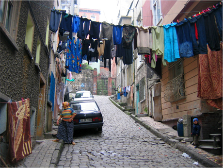 laundry time... © 2007 by patrickbateman@deviantart.com