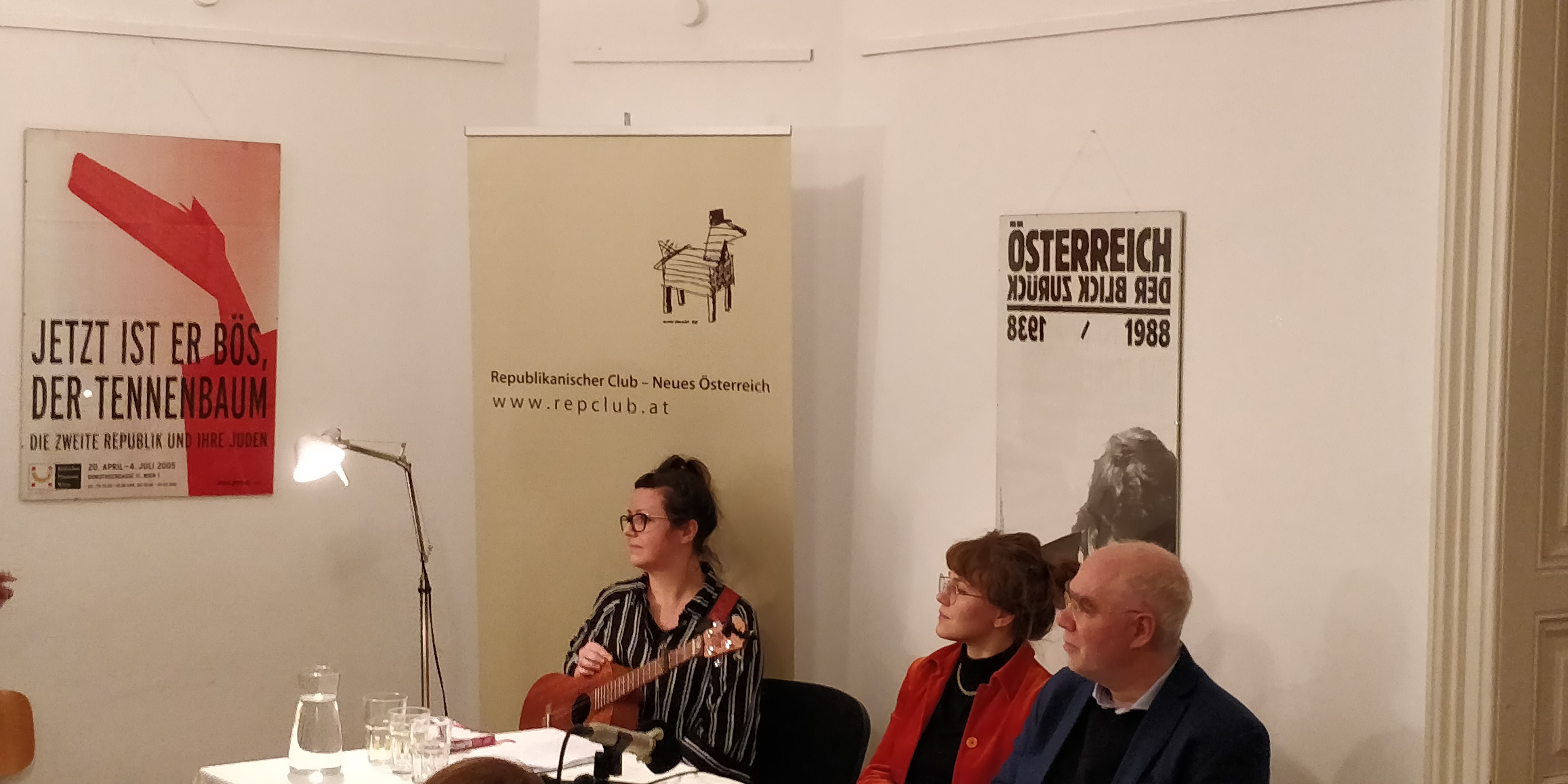 Nadine KEGELE, Ekaterina HEIDER, Vladimir VERTLIB