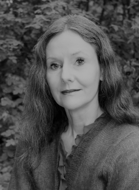 Charlotte Richter-Peill 