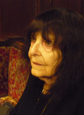 Friederike Mayröcker (c) Astrid Nischkauer; 8.3.2017 im Café Sperl in Wien