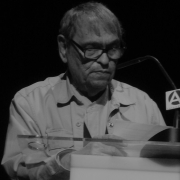 Rafael Cadenas (c) Manolo Ramírez
