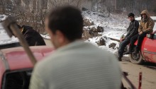 Nazif Mujic spielt sich in »An Episode in the Life of an Iron Picker selbst« | © Danis Tanović
