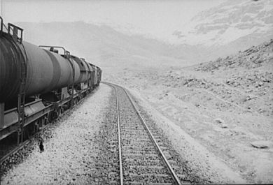 Iran Eisenbahn Für den Bau der transiranischen Eisenbahn gründeten deutsche Firmen eigens ein Konsortium.