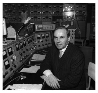 Robert Jungk im CERN in Meyrin im November 1961 (Foto: Keystone/Photopress-Archiv/GNN)