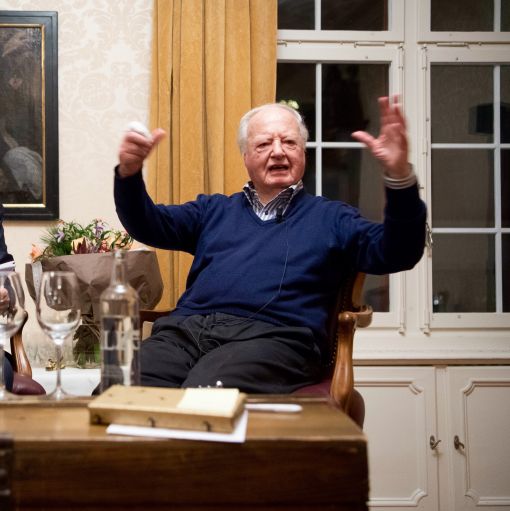 Arnold Hottinger Hottinger an seinem 90. Geburtstag (Foto: Journal21.ch/Keystone/Anthony Anex)