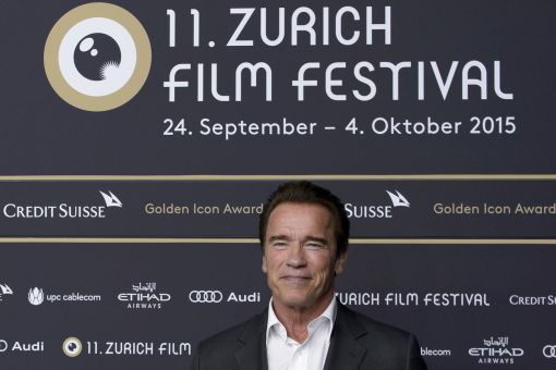 Arnold Schwarzenegger Schwarzenegger, austroamerikanischer Schauspieler, Publizist, Unternehmer und ehemaliger Bodybuilder, erlangt durch die Verkörperung des „Terminators“ (1984) internationale Berühmtheit. Von 2003 bis 2011 ist er der 38. Gouverneur Kaliforniens.
Im Bild: Schwarzenegger am 11. Zürcher Filmfestival (ZFF) am 30. September 2015. (Foto: Keystone/Anthony Anex)