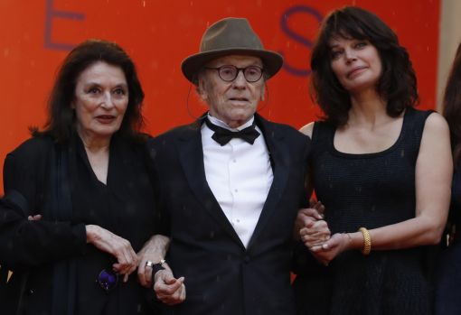 Anouk Aimée, Jean-Louis Trintignant und Marianne Denicourt stellen am 18. Mai 2019 am 72. Filmfestival von Cannes den Film «Les Plus Belles Annees d’une Vie» vor. (Foto: Keystone/EPA/Ian Langsdon) 