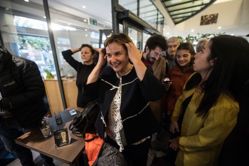 Marina Carobbio Politisches Erdbeben im Tessin: Die Sozialdemokratin Marina Carobbio entreisst dem CVP-Fraktionschef Filippo Lombardi den Ständeratssitz. Lombardi ist Fraktionschef der CVP in der Bundesversammlung. Auch die Tessiner Freisinnigen verlieren ihren Ständeratssitz nach 126 Jahren. In Bern erobert die SVP den Sitz der nicht wieder angetretenen BDP. Die grüne Parteichefin Regula Rytz kann von der grünen Welle nicht profitieren und wird nicht als Berner Vertreterin in den Ständerat gewählt. In Zürich verteidigen die Freisinnigen ihren Sitz. (Foto: Keystone/Ti-Press/Samuel Golay)