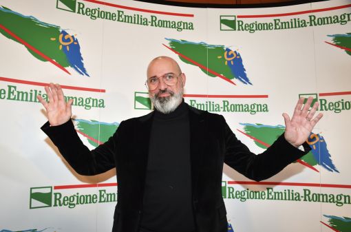 Stefano Bonaccini Bei den wichtigen Regionalwahlen in der italienischen Region Emilia-Romagna triumphiert der sozialdemokratische Kandidat Stefano Bonaccini. Er erreicht 8 Prozent mehr Stimmen als die von Lega-Chef Matteo Salvini portierte Lega-Frau Lucia Borgonzoni. Die Wahlen bedeuten den erstren schweren Dämpfer für den Rechtspopulisten Salvini. (Foto: Keystone/AP/La Presse/Massimo Paolone)