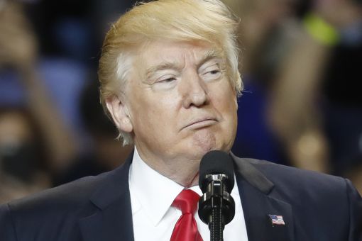 Donald Trump bei einer Rede in Louisville, Kentucky, am 20. März (Foto: Keystone/AP, John Minchillo)