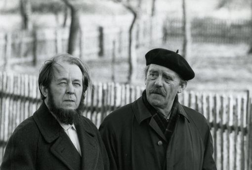 Solschenizyn nach seiner Deportation aus der Sowjetunion bei Böll 1974