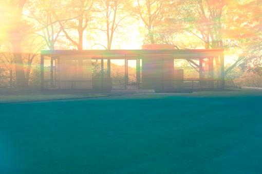 Glass House Aus "Glass House", 2006-2009, Inkjet Print, 85,1 x 127,6 cmCourtesy der Künstler und David Zwirner© James Welling