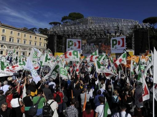 Piazza del Popolo Demonstration des PD auf der Piazza del Popolo in Rom