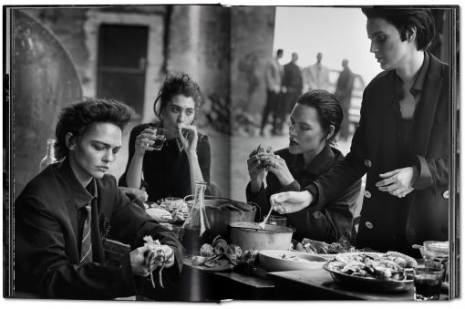 Sasha Pivovarova Sasha Pivovarova, Steffy Argelich, Kirsten Owen & Guinevere van Seenus, Brookly, 2015, © Peter Lindbergh