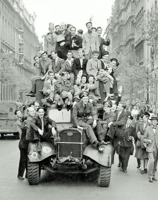 London London, 8. Mai 1945: Siegesfeiern (Foto: Keystone/United Archives)