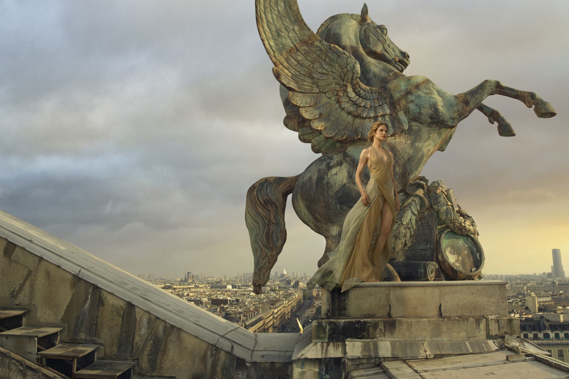  Natalia Vodianova, Paris 2014 © Annie Leibovitz/Trunk Archive / courtesy Schirmer/Mosel