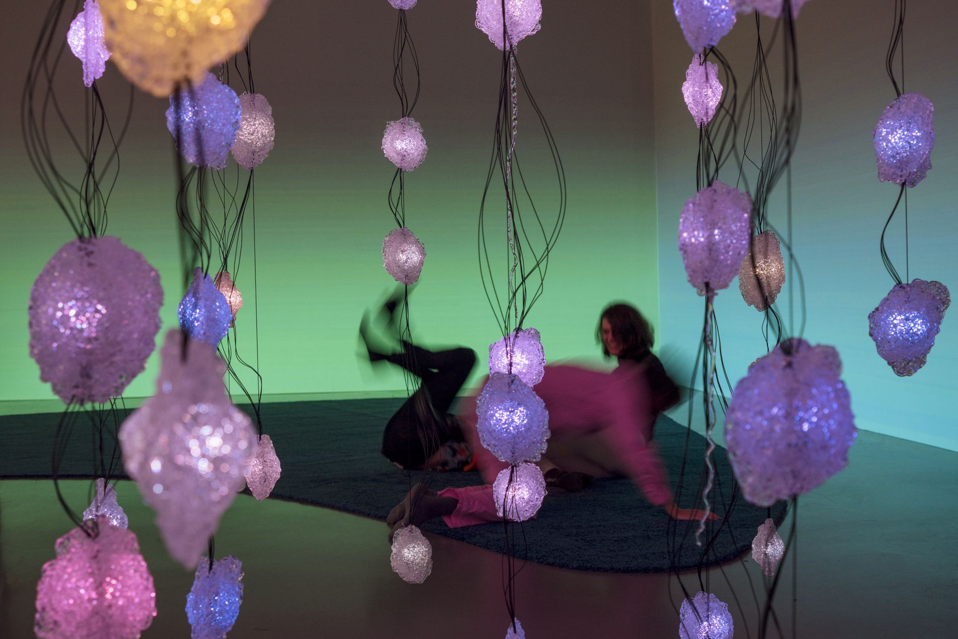 Pipilotti Rist: Pixelwald, 2016, Videoinstallation, Kunsthaus Zürich, 2016; Foto: Lena Huber; Courtesy the artist, Hauser & Wirth and Luhring Augustine