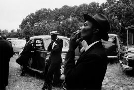 Funeral - St. Helena, South Carolina Aus dem Buch "The Americans" (1959) Photo: © 2014 Robert Frank