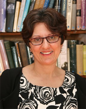 Nicola Solomon ist seit 2011 Geschäftsführerin der britischen Autorenvereinigung. Sie ist u.a. zuständig für den Schutz von Autoreninteressen gegenüber Verlagen und Literaturagenten,  die Beratung in Steuerfragen und für Kampagnen über Autorenrechte betreffend Copyright und E-Book, öffentliche Buchausleihen, Schutz gegen Diffamierungen und die Freiheit des Wortes. Davor arbeitete Nicola Salomon als Rechtsanwältin und war  spezialisiert auf das Gebiet Schutz des geistigen Eigentums und Mediengesetze. Sie ist beratendes Mitglied des Internationalen Autorenforums und des British Copyright Council. 

Nicola Solomon has been the Chief Executive of the Society of Authors since March 2011. Her role includes protecting authors' interests in negotiations/disputes with publishers and agents, advising on tax, privacy etc and campaigning for authors’ rights, including copyright, e-book rights, Public Lending Right, defamation reforms and freedom of speech. Nicola is a solicitor who was previously in private practice, specialising in intellectual property and media law. Nicola has an in depth knowledge of the publishing industry and the many associated legal areas, from copyright and defamation, to privacy, data protection and contract. She is a board member of the International Authors’ Forum and the British Copyright Council. She is also a Deputy District Judge.