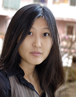 Anna Kim was born in 1977 in Daejeon, South Korea. In 1979 her family moved to Germany and then to Vienna, Austria, where she has lived since 1984. Anna Kim is recipient of numerous awards, including the 2009 Austrian State fellowship for Literature, the 2009 Elias Canetti fellowship, the Robert Musil fellowship 2010, and the Austrian Prize for Literature 2009.

Anna Kim wurde 1977 in Daejeon in Südkorea geboren.1979 übersiedelte ihre Familie zuerst nach Deutschland und dann nach Wien, wo sie seit 1984 lebt. Anna Kim hat zahlreiche Auszeichnungen erhalten, unter anderem den Förderungspreis für Literatur der Republik Österreich 2009, das Eias Canetti Stipendium 2009, das Robert-Musil-Stipendium 2011-14, sowie den European Union Prize for Literature 2012.

Participant of the European Literature Days 2015. 
Teilnehmerin der Europäischen Literaturtage 2015. 