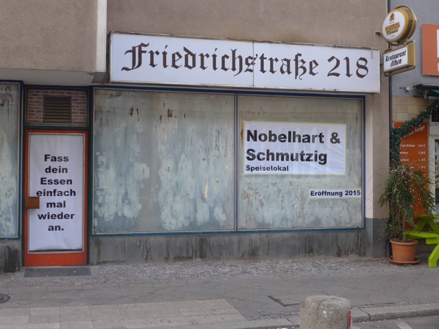 24,6