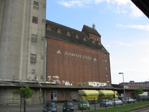 28.4.:1