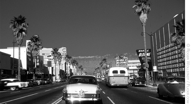 LA Wilshire Blvd by Roger Wollstadt via Flickr.com