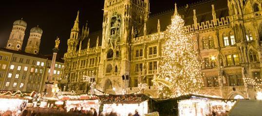 Weihnachtliches München: Der Einzelhandel kann auf gute Geschäfte hoffen. Weihnachtliches München: Der Einzelhandel kann auf gute Geschäfte hoffen.