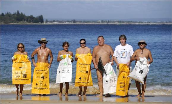Nude Clean Up 7 March 2010