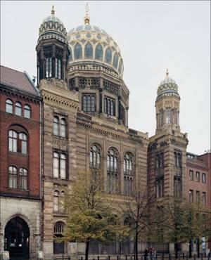 Neue Synagoge, 1866 © 2009 Gerrit Engel / courtesy Schirmer/Mosel Verlag