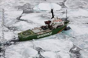 Greenpeace-Schiff Arctic Sunrise startet Expedition in die Arktis