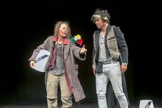Regine Seidler, Frederic Phung © David Baltzer | www.bildbuehne.de