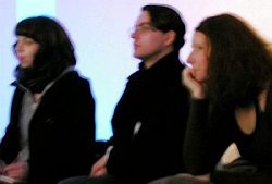 herausgeberin katharina bendixen  (rechts)