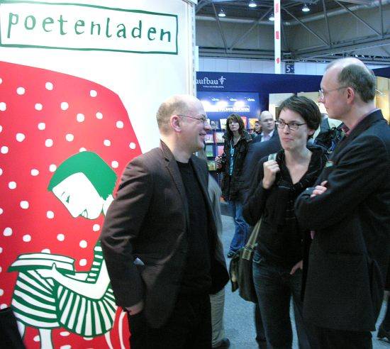 rechts im bild: dieter m. gräf und bettina hartz von lunardi verlag 
