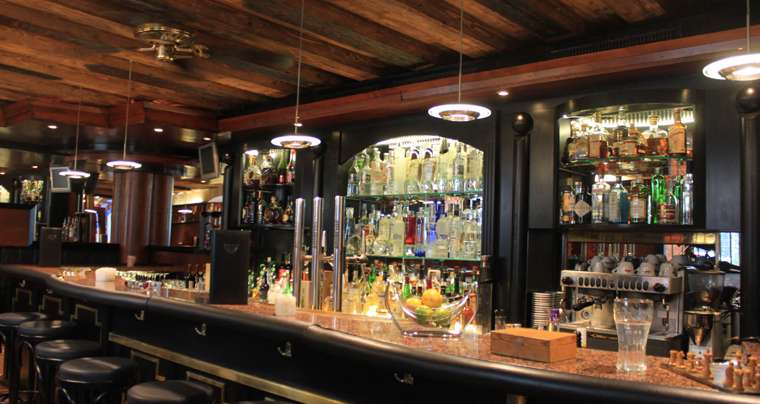 Cocktailbar in Innsbruck Schwarzer Adler